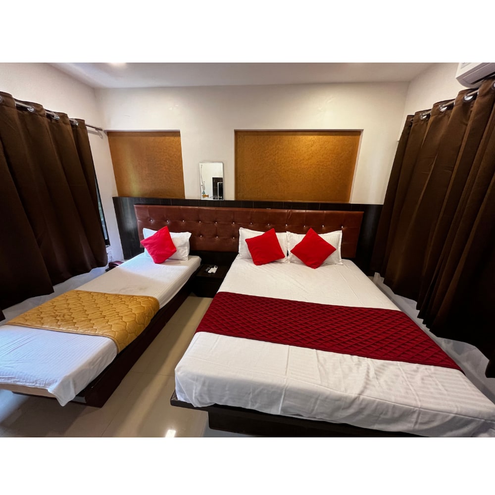 Deluxe Triple Room - Photo 2