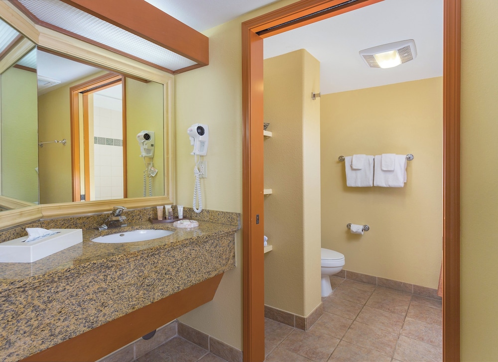 Standard Room, 1 Bedroom, Oceanfront photo 3