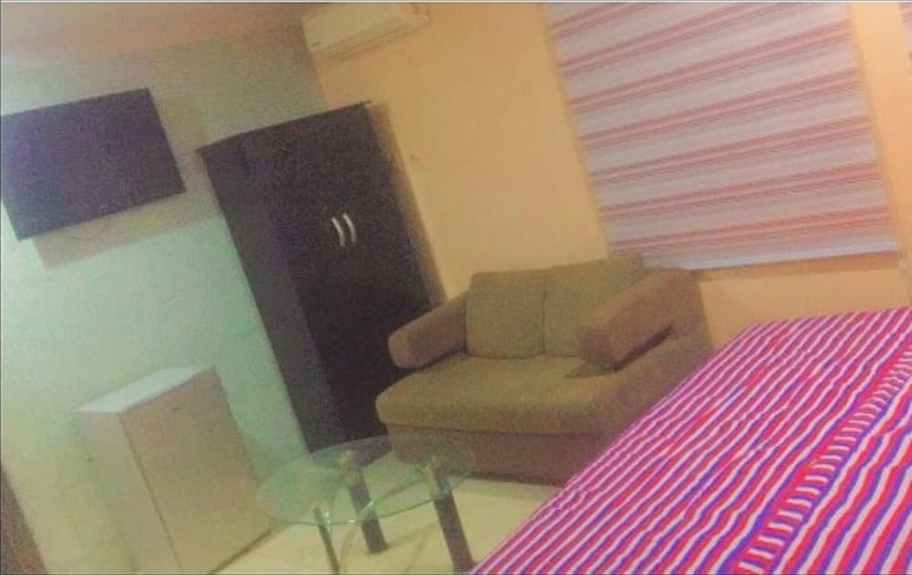 Executive Room - Photo 2