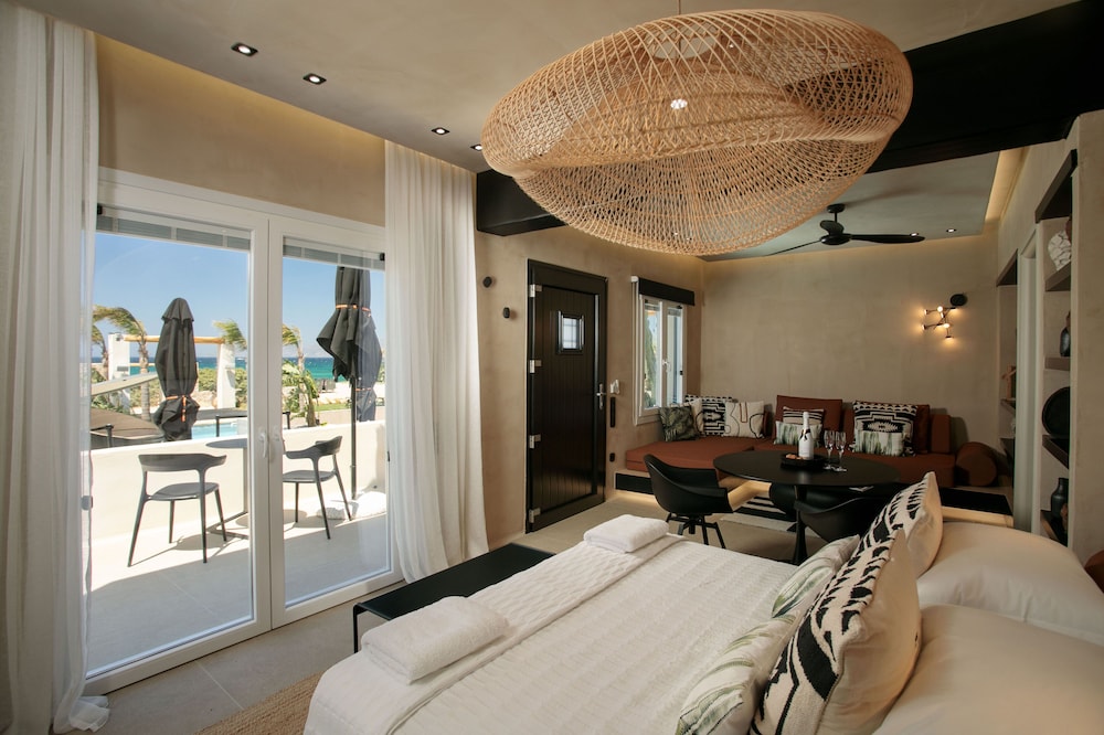 Superior Villa, 2 Bedrooms, Hot Tub, Sea View