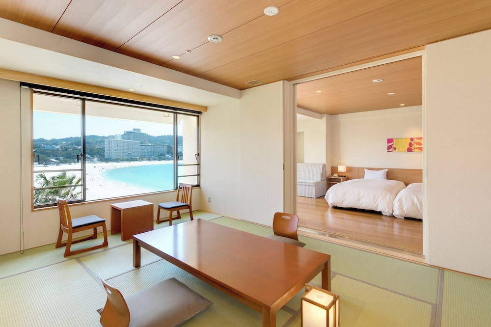 Connecting Japanese Western Room with Ocean View - Non-Smoking - Photo 1