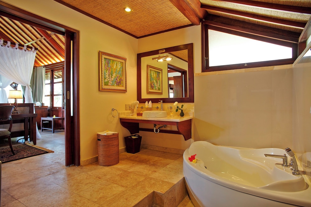 Two Bedroom Pool Villa - Photo 4