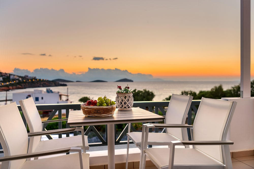 Luxury Spa Suite Sea View photo 3