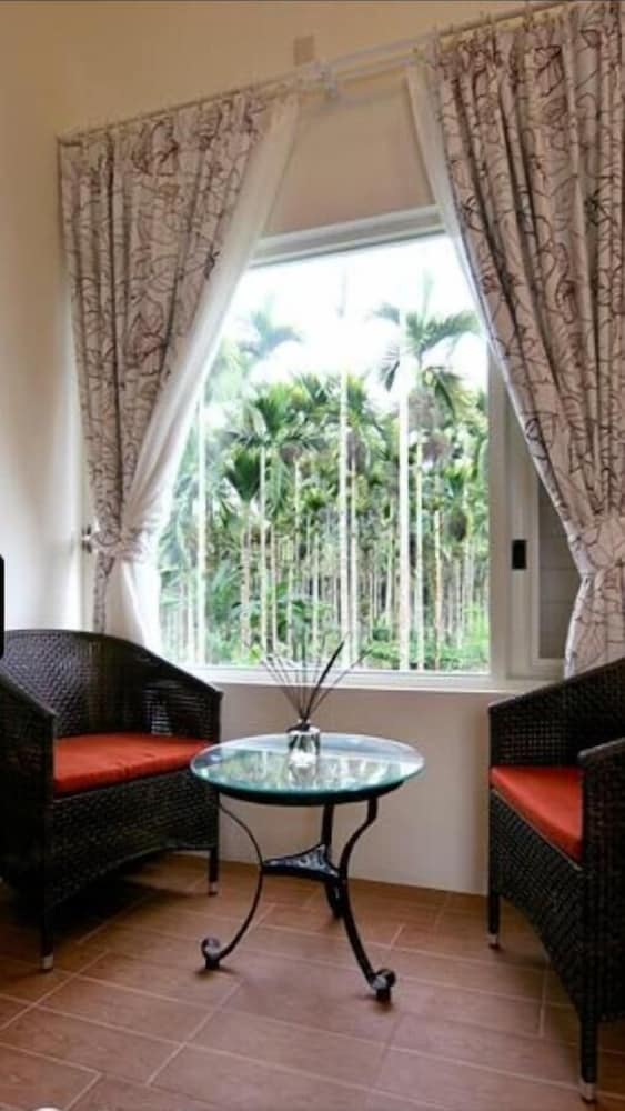 Quadruple Room (Island) photo 3