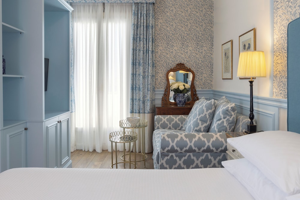 Superior Room - Photo 13