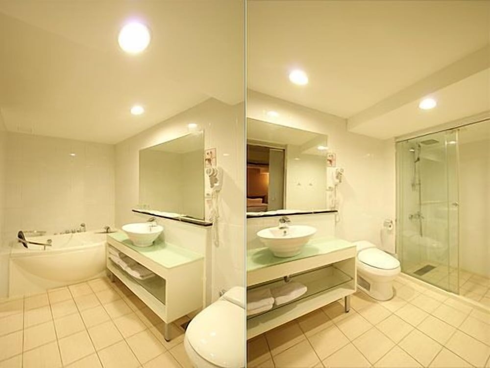 Family Quadruple Room photo 2