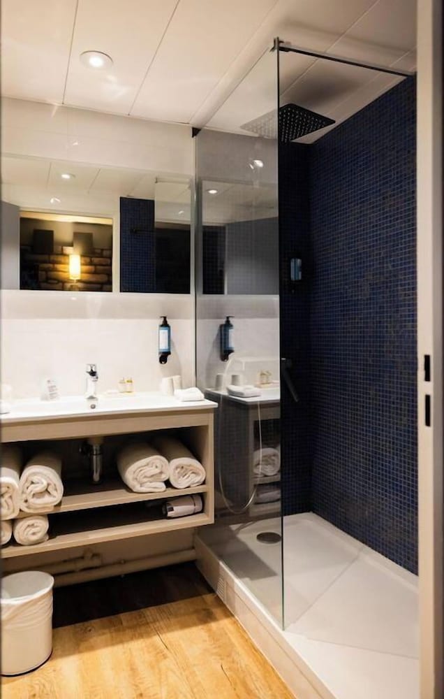 Knight Suite - Photo 3