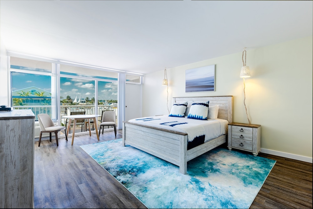 Premier Room (Waterfront) - Photo 1