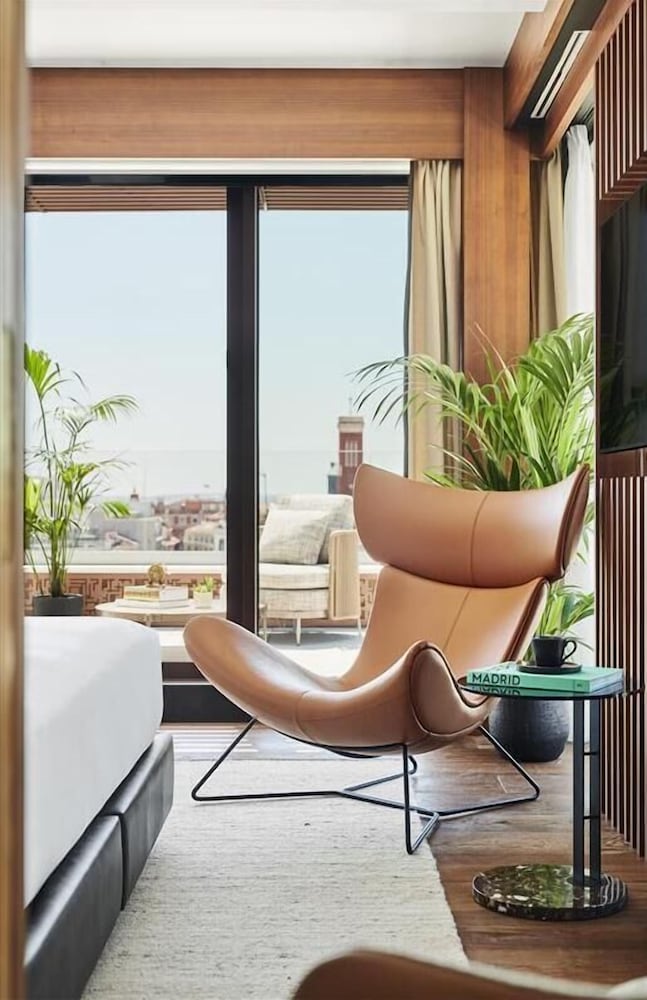 Suite, Terrace