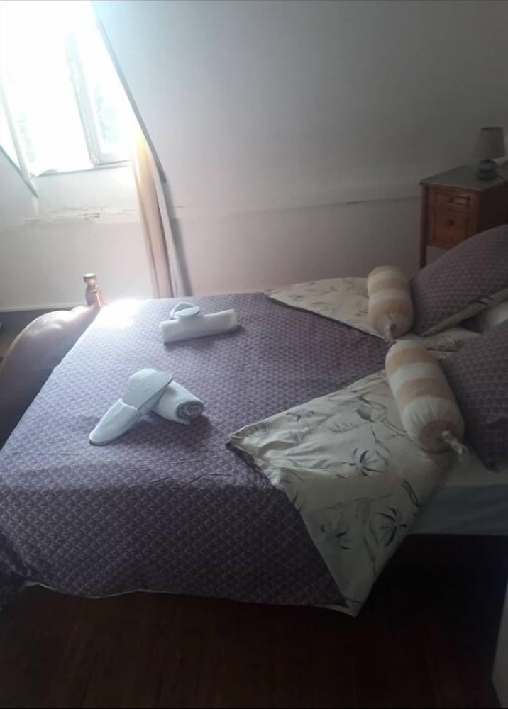 Standard Suite, Multiple Beds, Balcony, Garden View photo 2