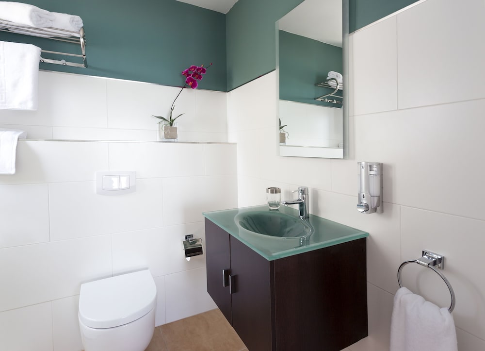 Double or Twin Room, Balcony, Sea View photo 2