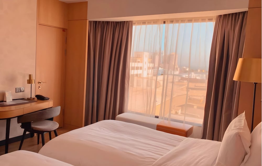 Deluxe Room, 2 Twin Beds (Club) - Photo 6