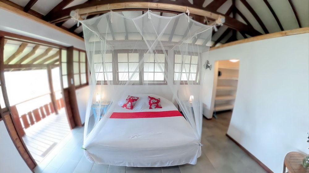 Romantic Double Room (Ylang Ylang) photo 1