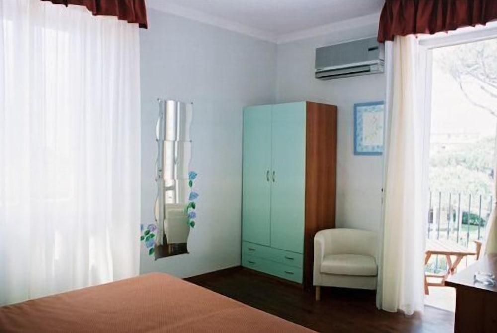 Double Room Single Use photo 2