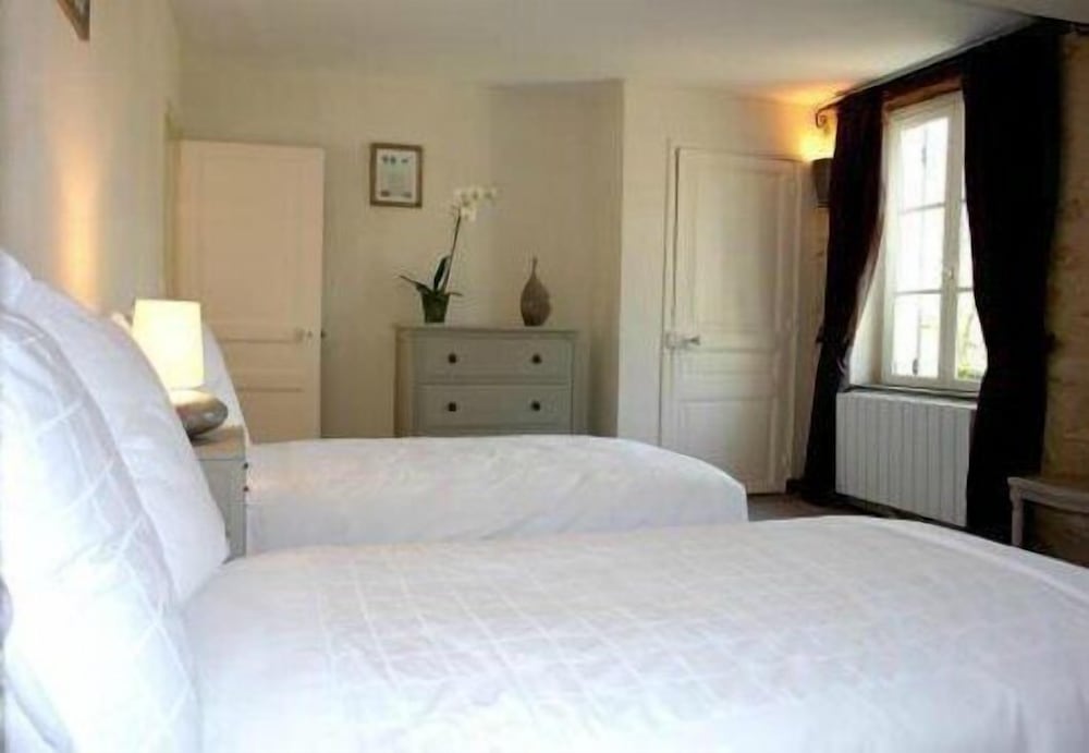 Standard Room photo 3