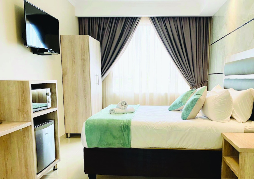 Double Room - Photo 2