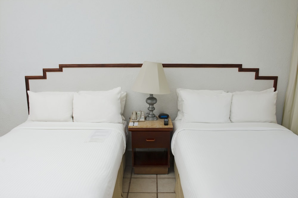 Superior Room, 2 Double Beds, Ocean View - Photo 4
