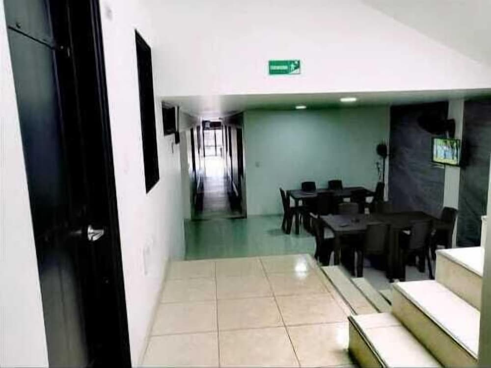 Basic Single Room photo 2
