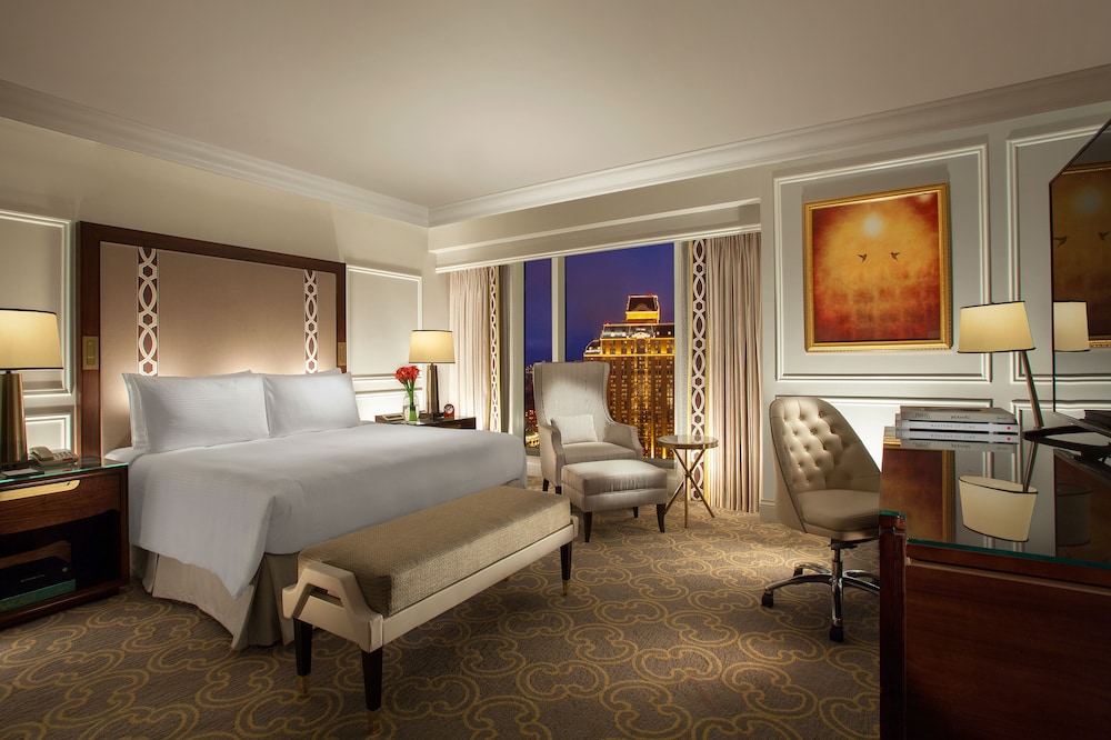 Rialto Deluxe Suite