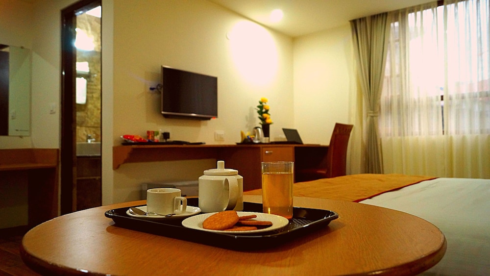 Deluxe Room - Photo 26