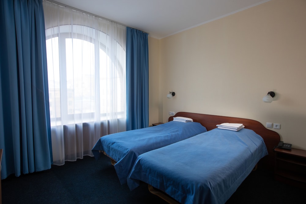 Double or Twin Room (Plus) photo 1