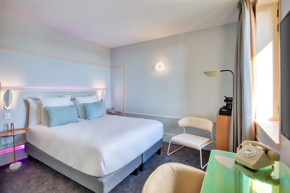 Classic Room, 1 Queen Bed, Non Smoking - Photo 5