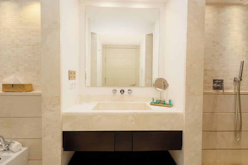 Standard Double Or Twin Room photo 2