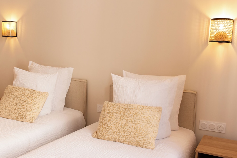 Signature Room