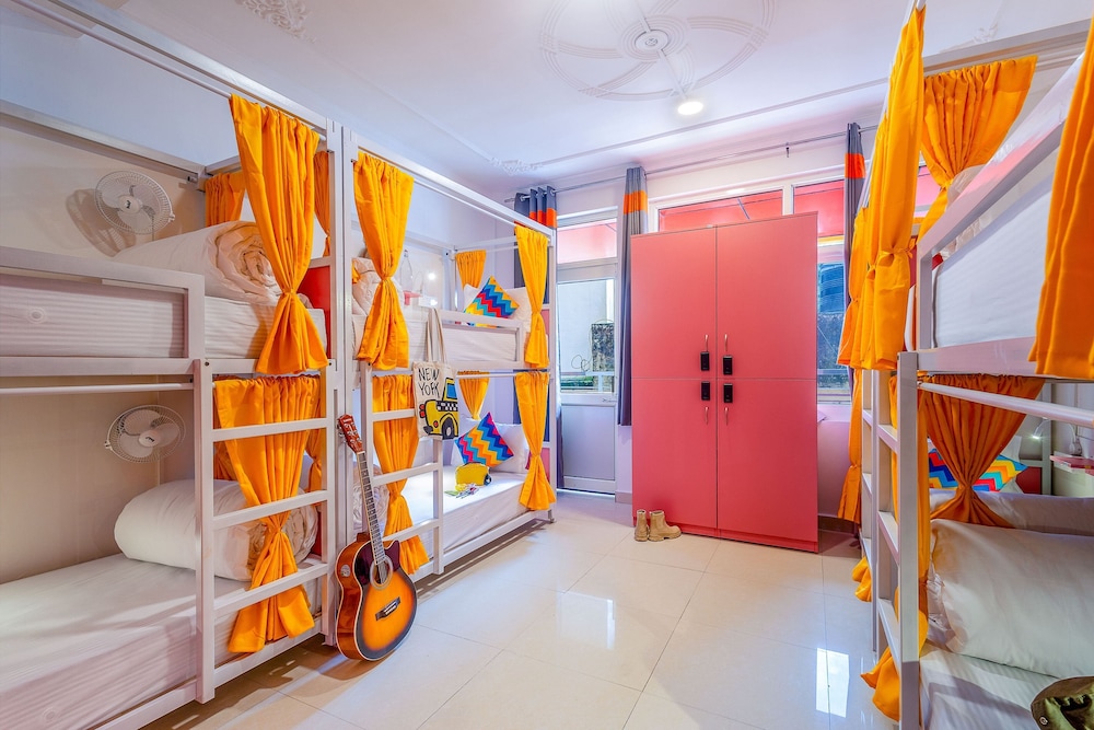 Bed in 6 Bed Female Dormitory Room with Ensuite Bathroom