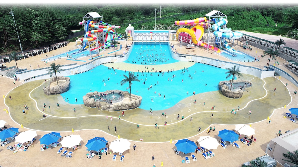 [Water Planet Pkg] Standard Ondol B (17py) 1 Night + All-Day Water Park Ticket photo 3
