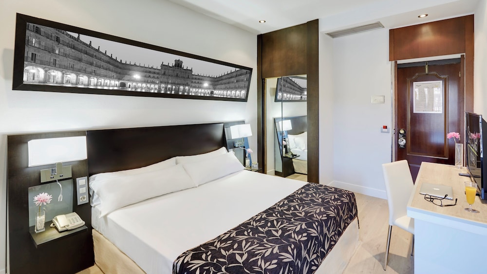 Classic Twin Room (Exterior View) - Photo 5