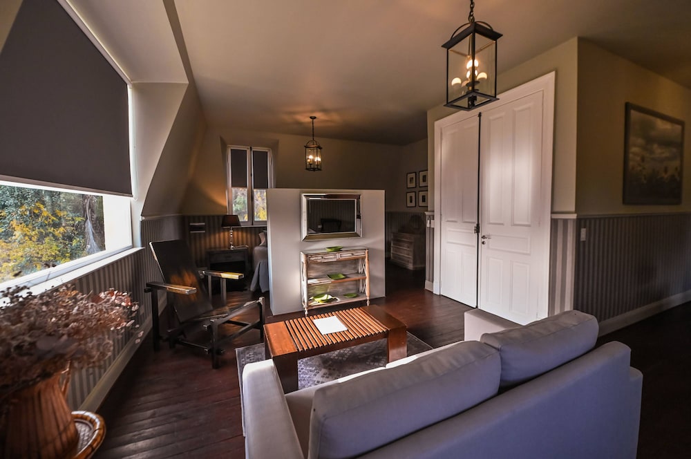 Penthouse photo 3