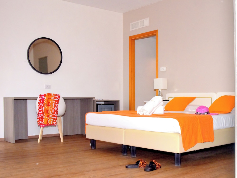 Superior Triple Room, Sea View photo 2