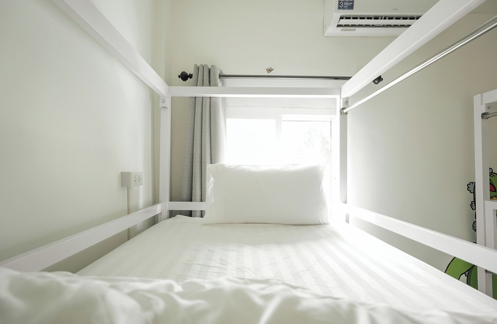 Shared Dormitory, Air conditioning photo 3