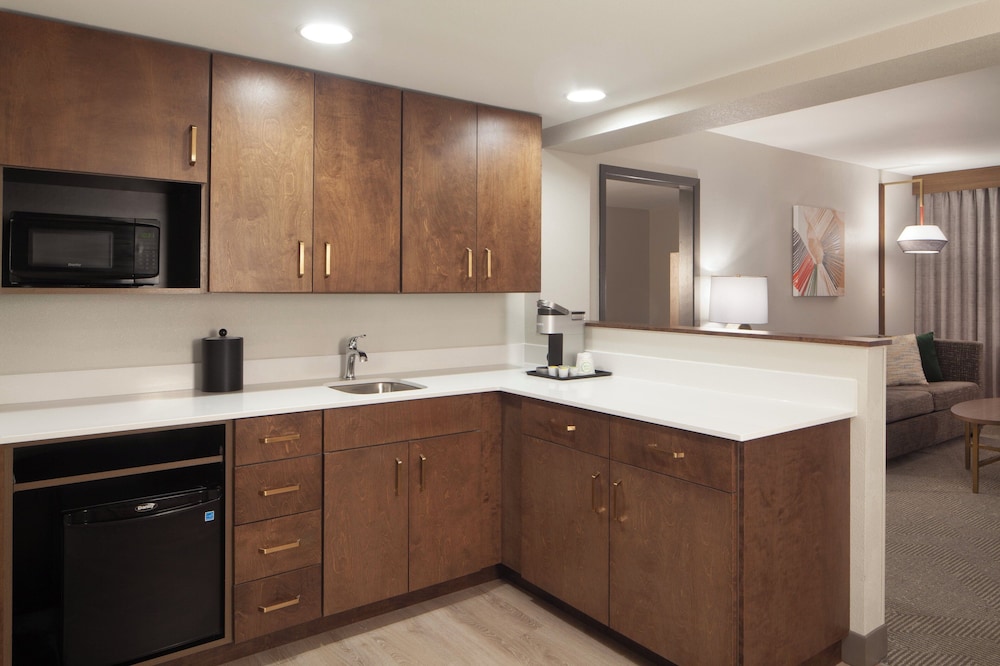Suite, 1 Bedroom (Living) - Photo 1