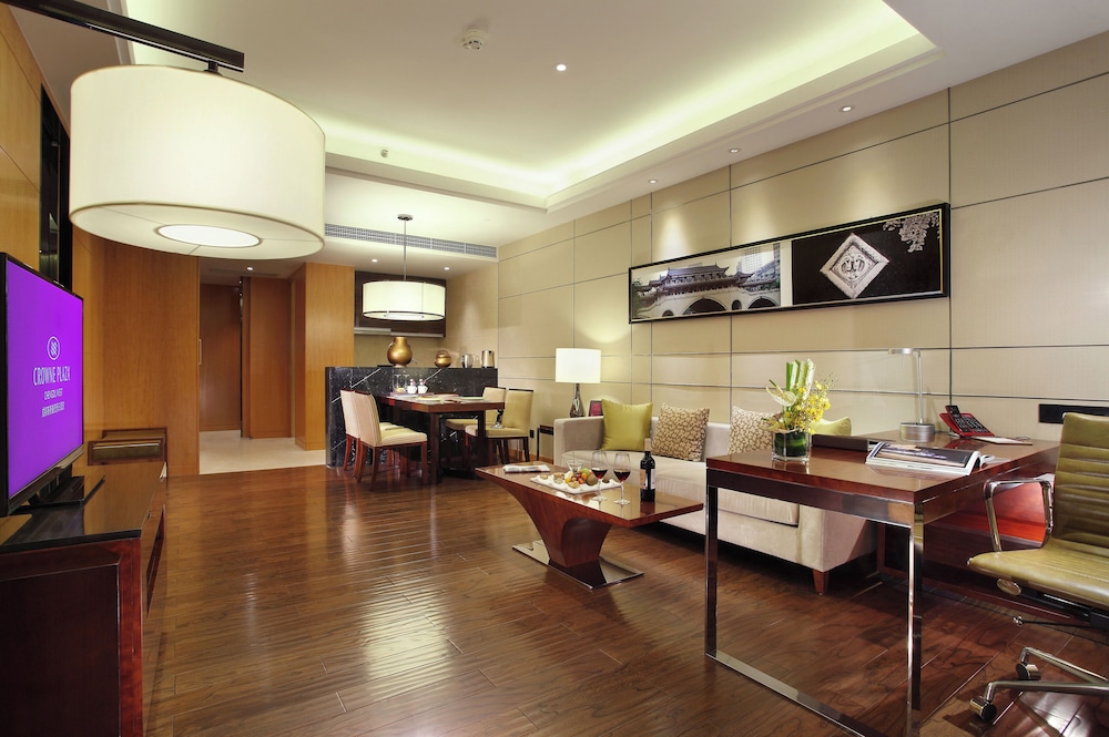 1 Bedroom Suite Balcony