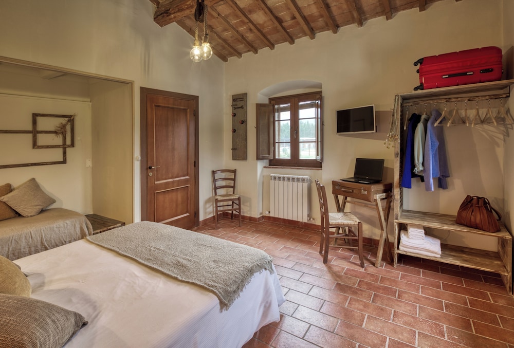 Comfort Triple Room photo 1