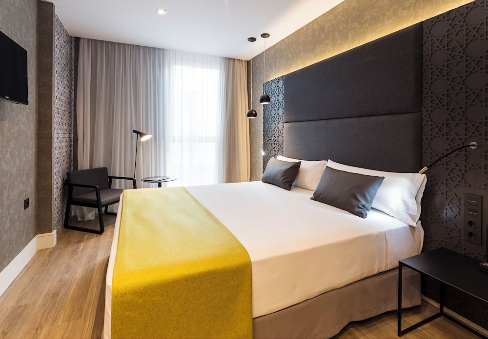 Premium Double Room Single Use