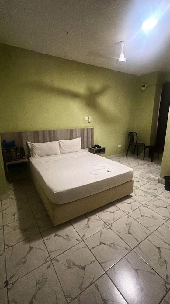 Deluxe Single Room photo 3
