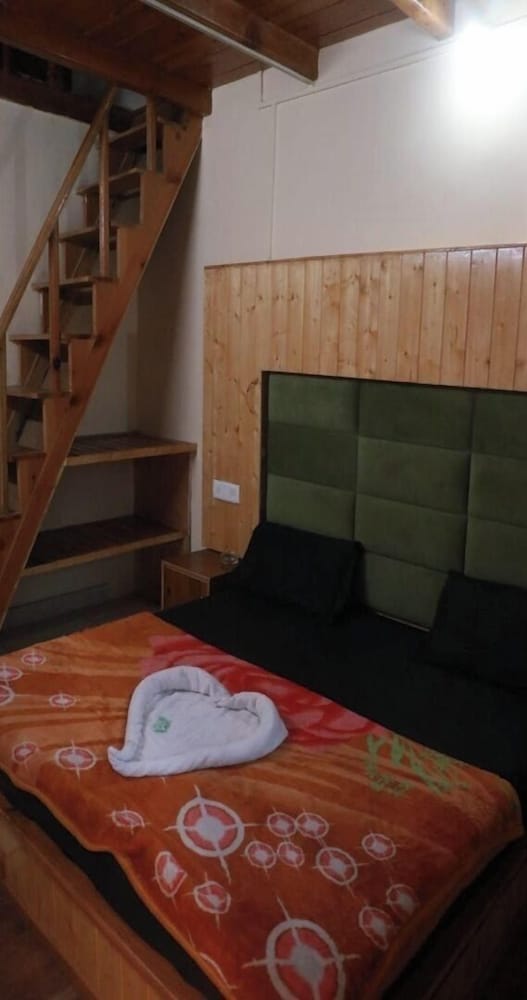 Duplex Room - Pop, Freedom Cafe photo 2