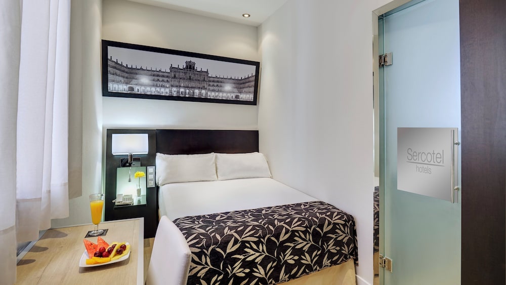 Basic Double Room - Photo 9