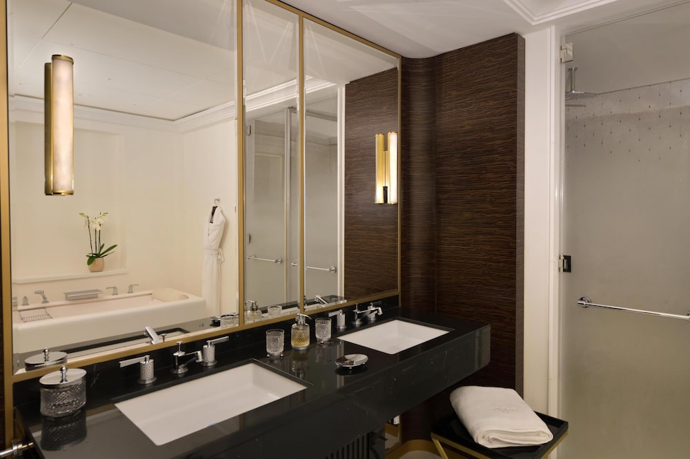 Royal Suite, 1 King Bed