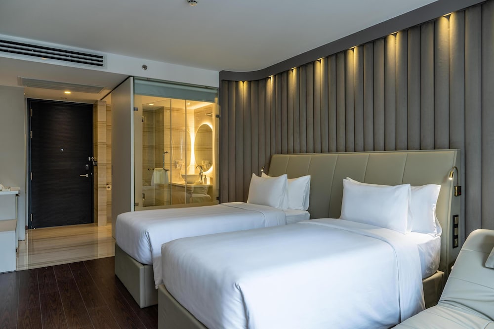 Deluxe Room, 2 Twin Beds, Non Smoking - Photo 3