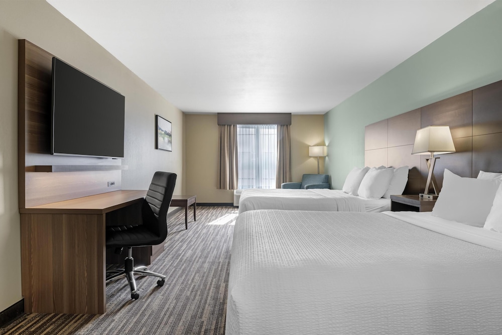 Standard Room, 2 Queen Beds, Non Smoking (Shower Only) - Photo 2