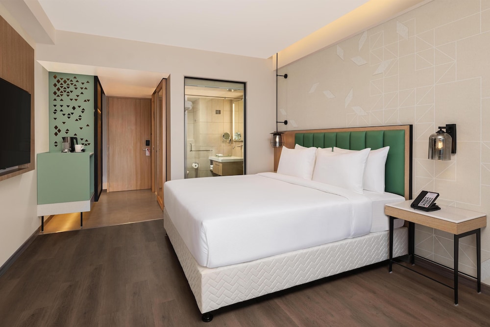 King Premium Suite - Photo 1