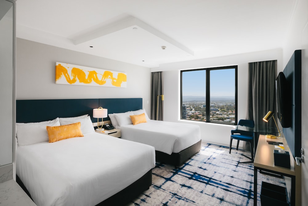 Premium Room, 2 Double Beds, Mountain View - Photo 4