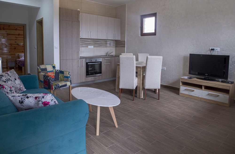 Elite Apartment photo 1