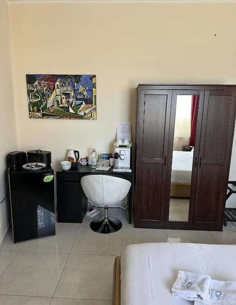 Panoramic Double Room, 1 King Bed, Balcony, Sea View