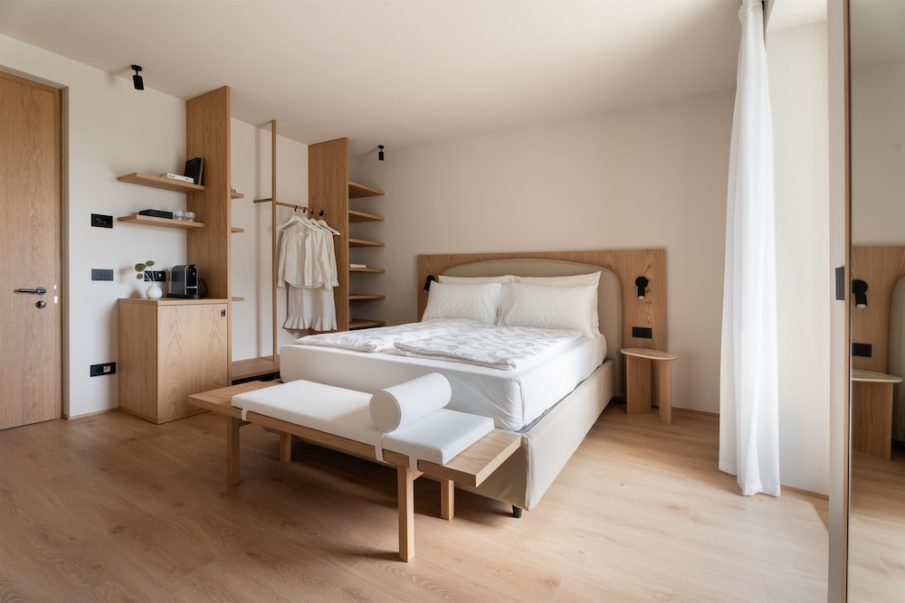 Comfort Double Room, Balcony, Pool View photo 3