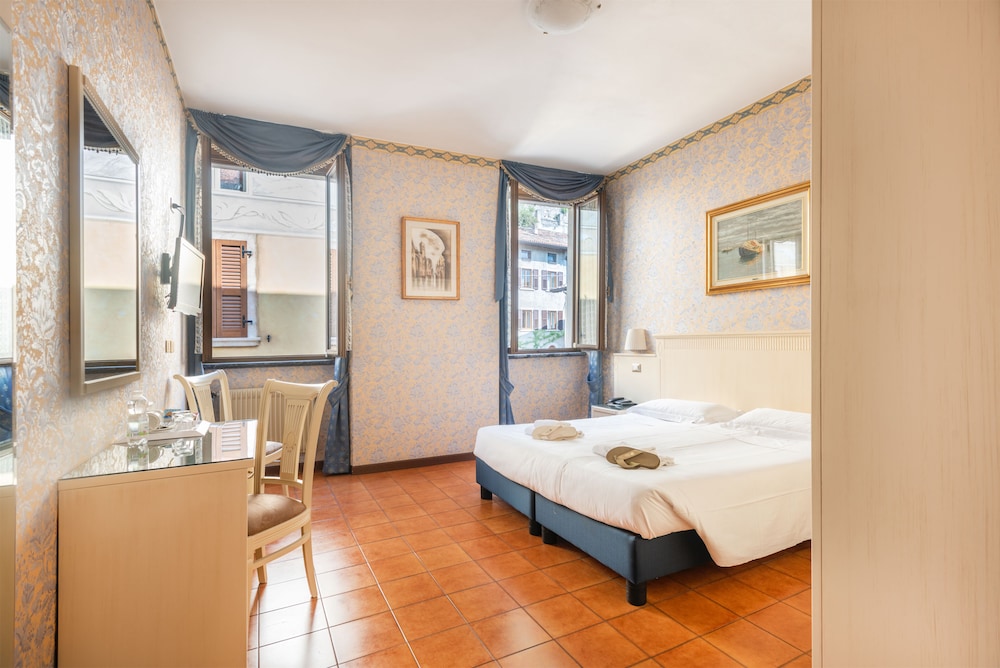 Double or Twin Room, City View